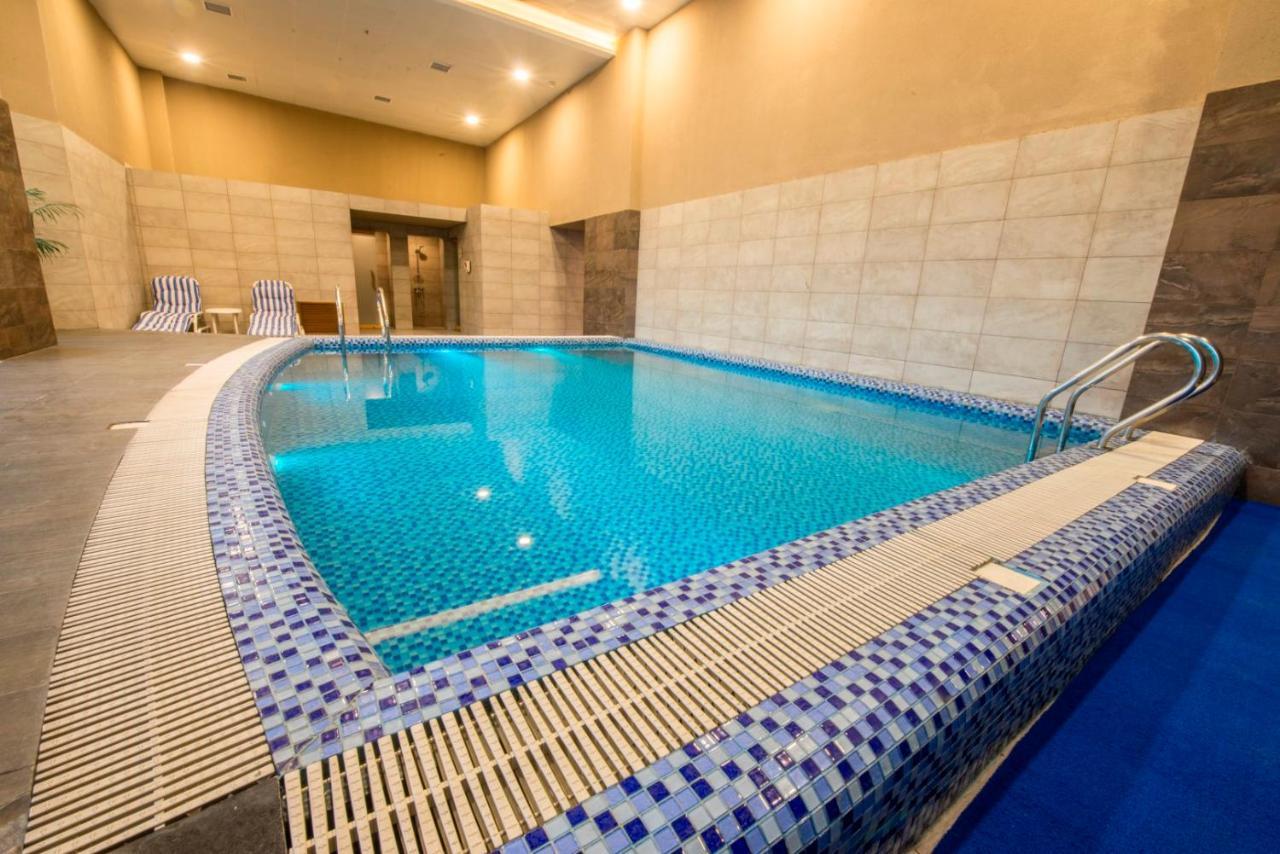 Centaurus Hotel Suites Islamabad Exteriör bild