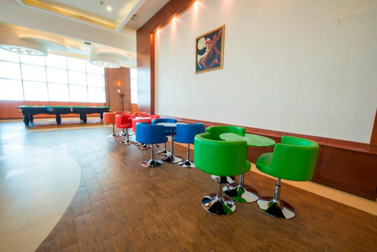 Centaurus Hotel Suites Islamabad Exteriör bild