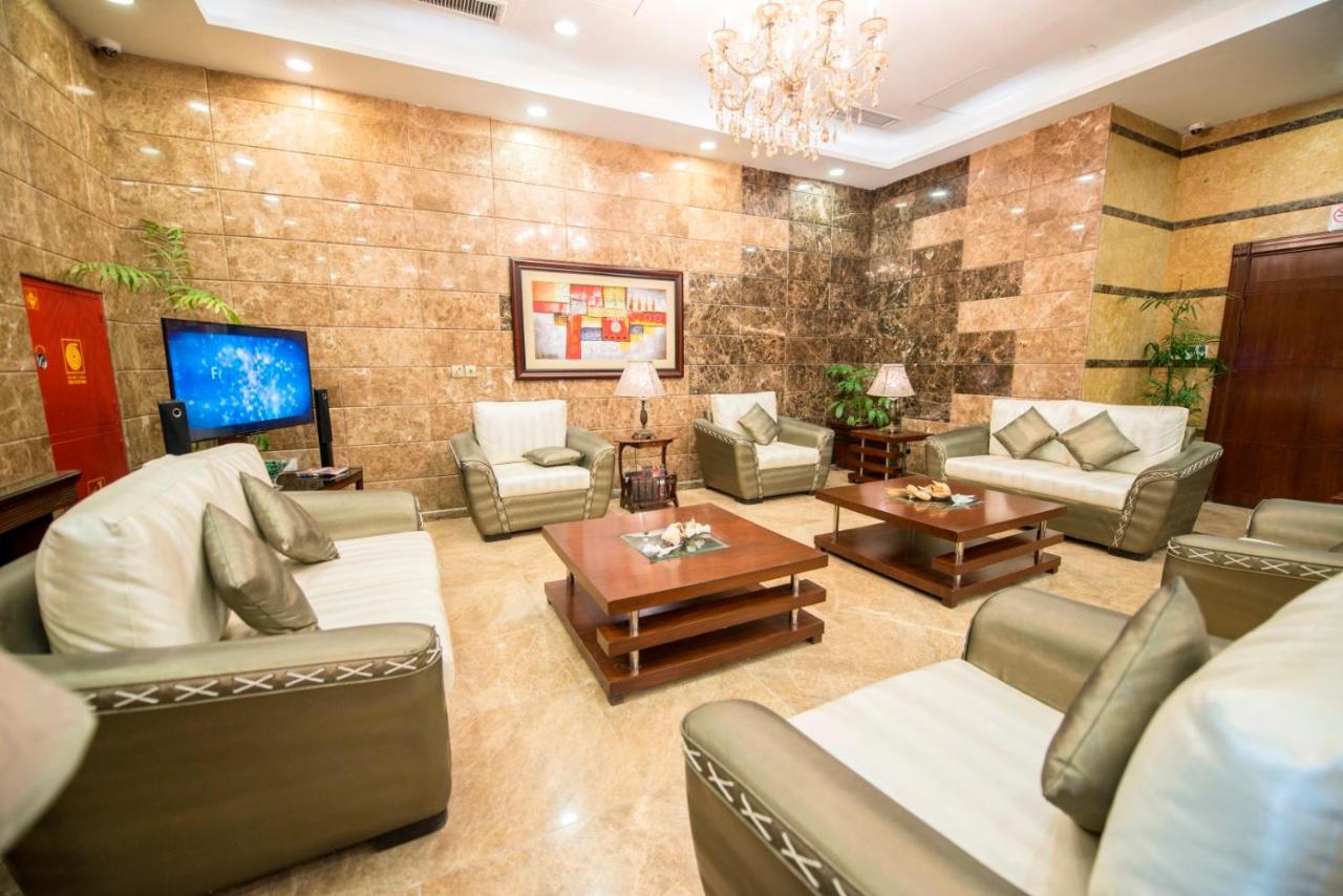 Centaurus Hotel Suites Islamabad Exteriör bild